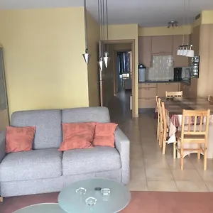 Gelegen App Met Lateraal Zeezicht Appartement